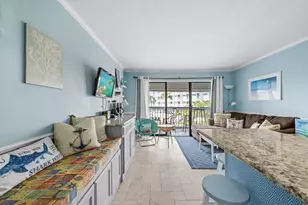 6102 Seawall Blvd, Galveston, TX 77551 - Photo 3