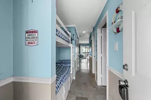 6102 Seawall Blvd, Galveston, TX 77551 - Photo 17