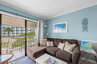 6102 Seawall Boulevard #136, Galveston, TX 77551 - Photo 5