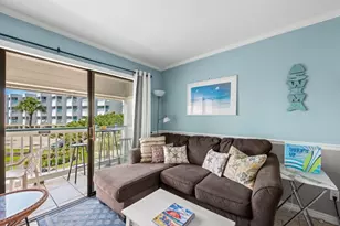 6102 Seawall Blvd, Galveston, TX 77551 - Photo 5