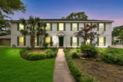 302 Hickory Ridge Drive, El Lago, TX 77586 - Photo 3