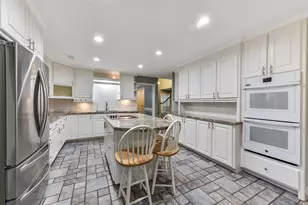 302 Hickory Ridge Dr, El Lago, TX 77586 - Photo 9