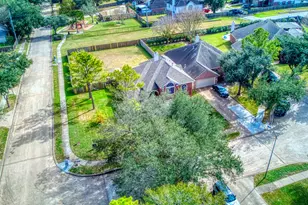 514 Richter Ln, Richmond, TX 77469 - Photo 3