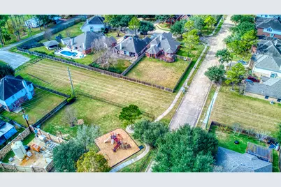 514 Richter Lane, Richmond, TX 77469 - Photo 5