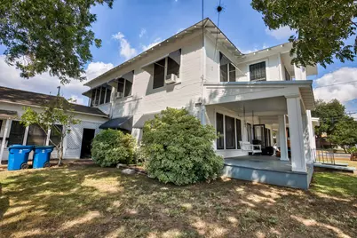158 E Colorado, La Grange, TX 78945 - Photo 11