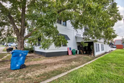 158 E Colorado, La Grange, TX 78945 - Photo 21