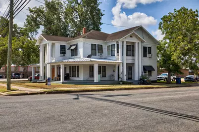 158 E Colorado, La Grange, TX 78945 - Photo 33