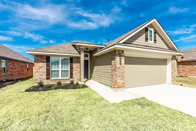8220 N Tourmaline Way, La Marque, TX 77591 - Photo 1