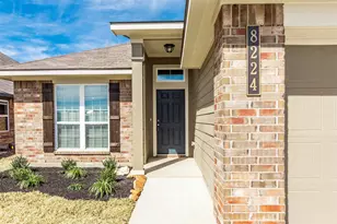 8220 N Tourmaline Way, La Marque, TX 77591 - Photo 5
