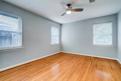 8610 Bevlyn Drive, Houston, TX 77025 - Photo 17