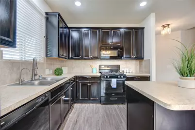 5027 Brewcastle Lane, Katy, TX 77493 - Photo 3