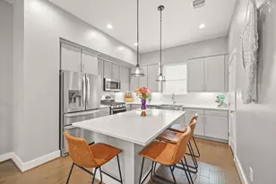 720 W Donovan St, Houston, TX 77091 - Photo 13