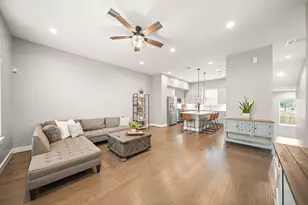 720 W Donovan St, Houston, TX 77091 - Photo 11