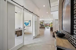 1930 W Lamar St, Houston, TX 77019 - Photo 5