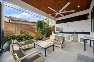 1930 W Lamar St, Houston, TX 77019 - Photo 31