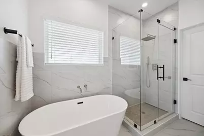 5626 Camino Encantado Drive, Houston, TX 77091 - Photo 25