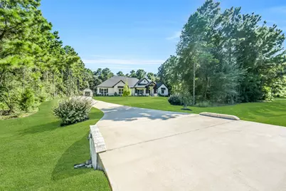 26073 Crown Ranch Boulevard, Montgomery, TX 77316 - Photo 3