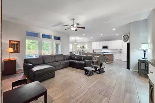 14046 Wolftrap Ln, Conroe, TX 77384 - Photo 7