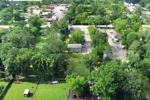 9211 N Green River Dr Dr, Houston, TX 77078 - Photo 3