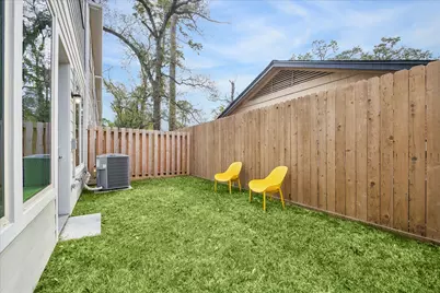 5205 Amber Sunrise Drive, Houston, TX 77018 - Photo 31