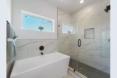 1911 Dewalt St, Houston, TX 77088 - Photo 19