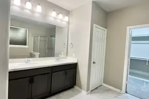 2307 Sweet Bay Dr, Texas City, TX 77539 - Photo 9