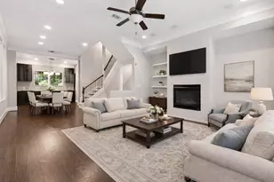 816 Yale St, Houston, TX 77007 - Photo 3
