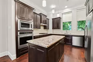 816 Yale St, Houston, TX 77007 - Photo 5
