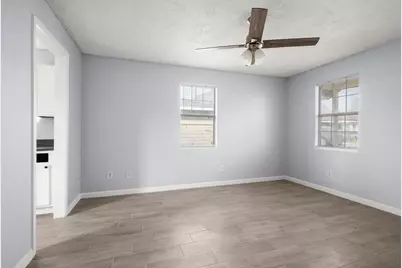 5607 Barton, Houston, TX 77028 - Photo 7