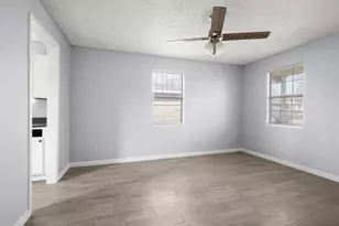 5607 Barton, Houston, TX 77028 - Photo 7