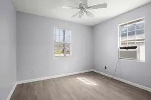 5607 Barton, Houston, TX 77028 - Photo 13