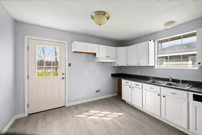 5607 Barton, Houston, TX 77028 - Photo 15