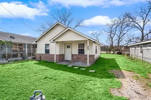 5607 Barton, Houston, TX 77028 - Photo 1