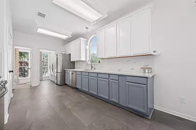 7411 Stonesfield Place, Spring, TX 77389 - Photo 13