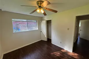 3221 County Rd 890, Alvin, TX 77511 - Photo 29