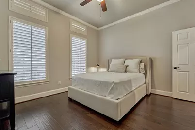 87 W Honey Grove Place, The Woodlands, TX 77382 - Photo 35