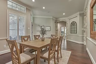 87 W Honey Grove Pl, The Woodlands, TX 77382 - Photo 11