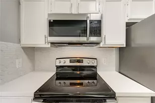 14600 Fonmeadow Dr, Houston, TX 77035 - Photo 29