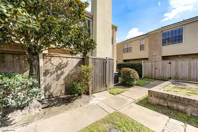 14600 Fonmeadow Drive #800, Houston, TX 77035 - Photo 7