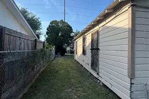 701 Mendez St, Harlingen, TX 78550 - Photo 11