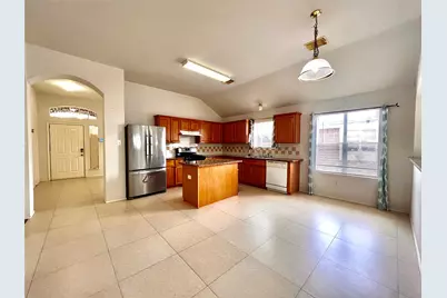 9803 Hallmark Lane, Pearland, TX 77584 - Photo 7