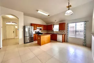 9803 Hallmark Ln, Pearland, TX 77584 - Photo 7