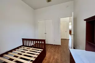 9803 Hallmark Ln, Pearland, TX 77584 - Photo 23