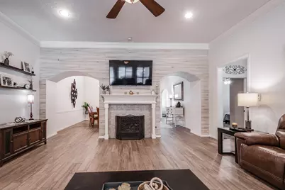 7402 Shady Arbour Court, Pasadena, TX 77505 - Photo 15