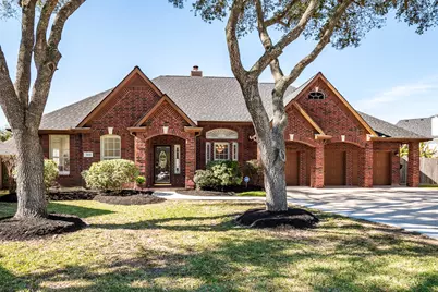 7402 Shady Arbour Court, Pasadena, TX 77505 - Photo 1