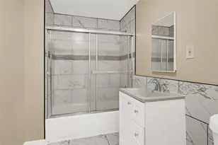 305 N Live Oak St, Houston, TX 77003 - Photo 17