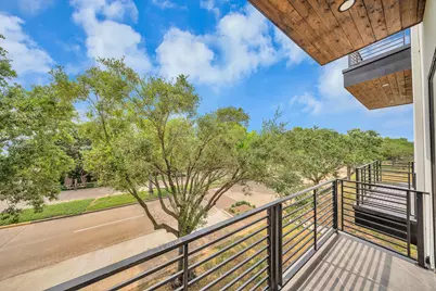 1135 Lake Pointe Parkway, Sugar Land, TX 77478 - Photo 15