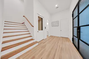1135 Lake Pointe Pkwy, Sugar Land, TX 77478 - Photo 9