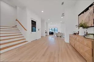 1135 Lake Pointe Pkwy, Sugar Land, TX 77478 - Photo 17
