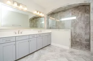 1407 Arkley Way, Houston, TX 77055 - Photo 21